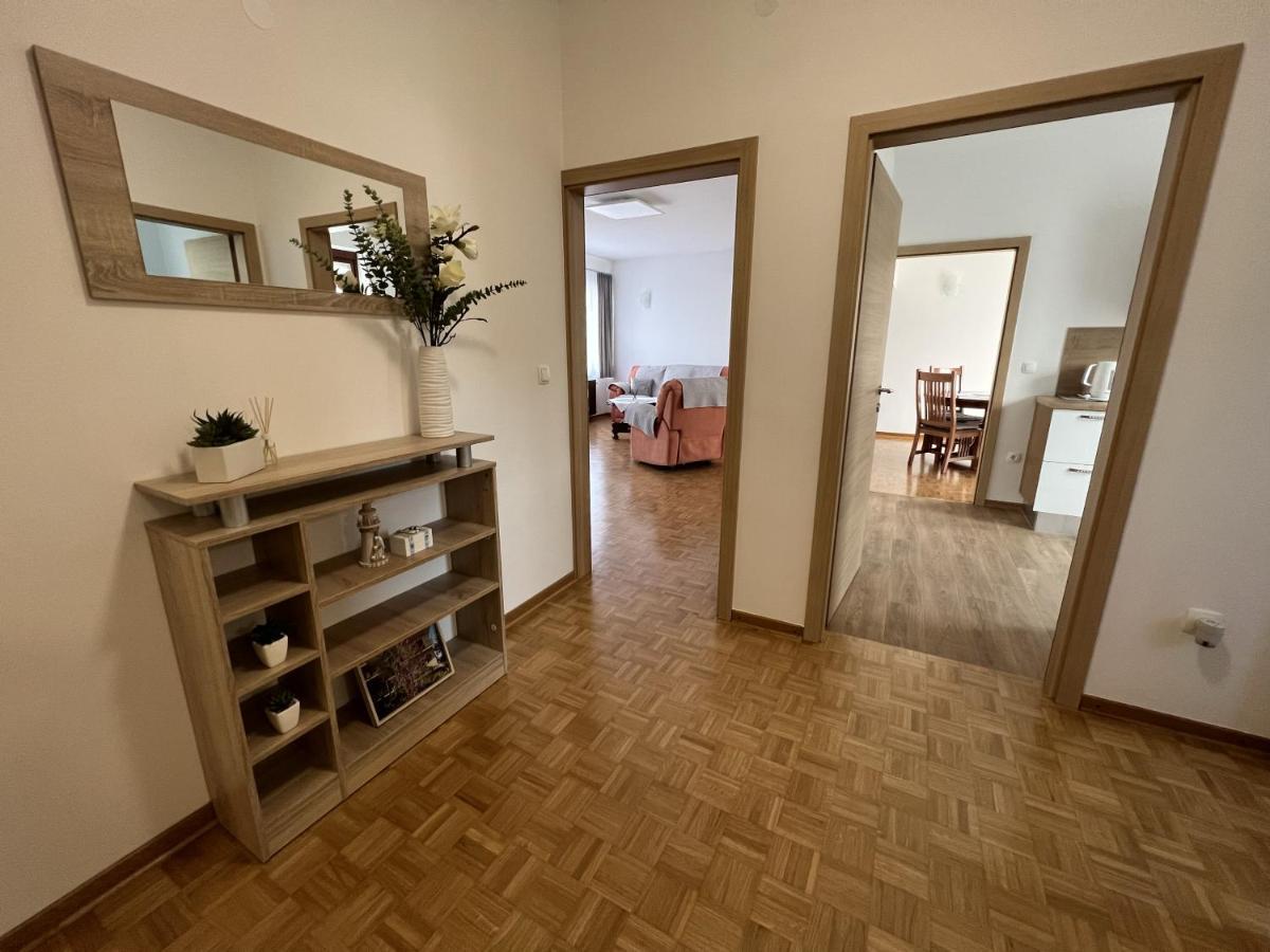 Magnolia Apartments Izola Buitenkant foto