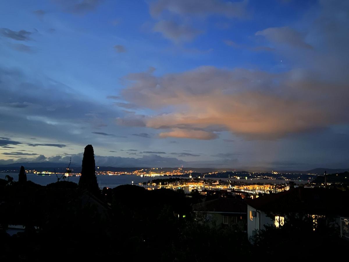 Magnolia Apartments Izola Buitenkant foto