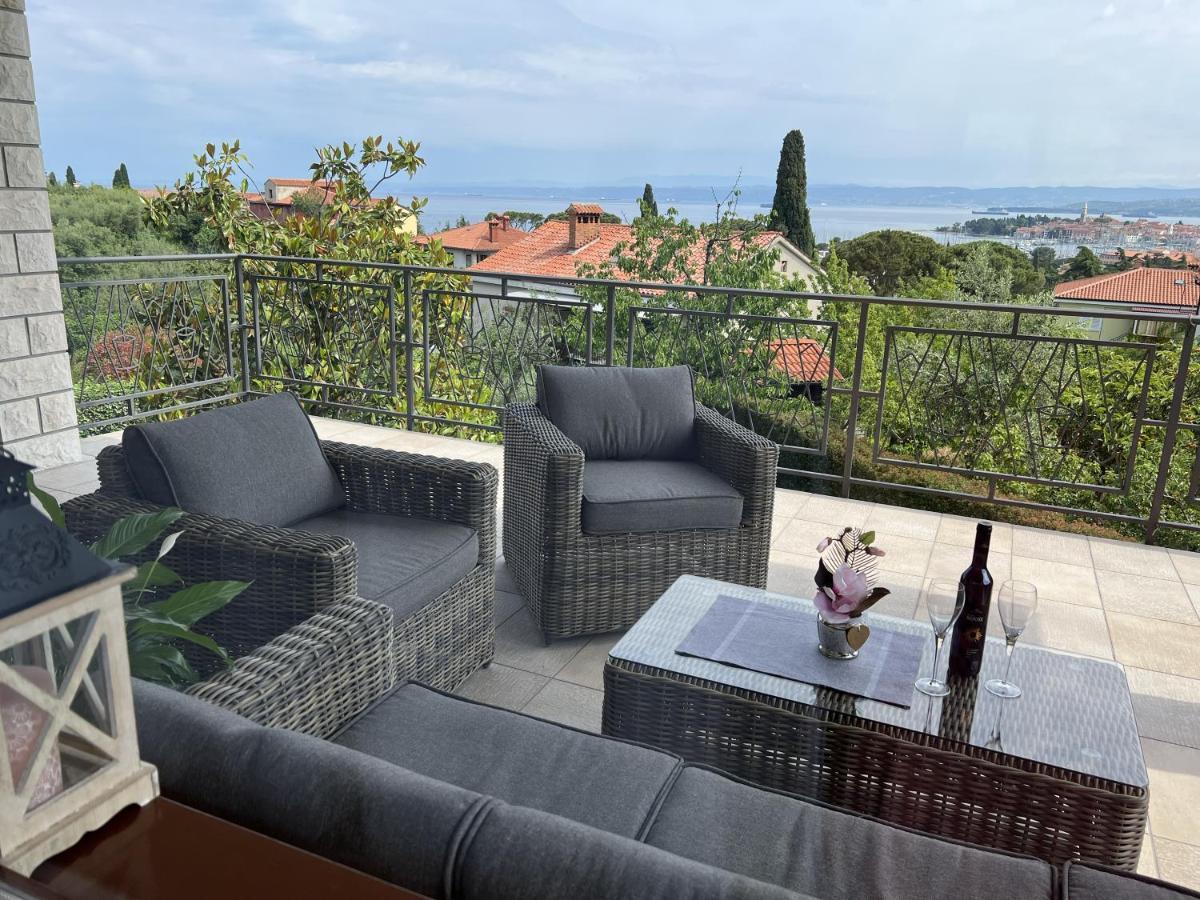 Magnolia Apartments Izola Buitenkant foto